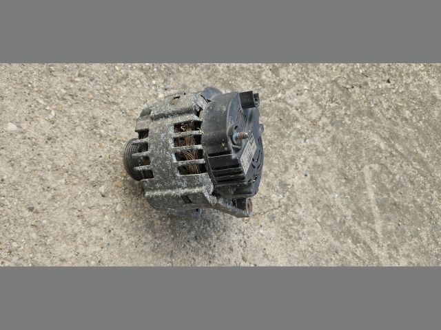 bontott RENAULT THALIA Generátor