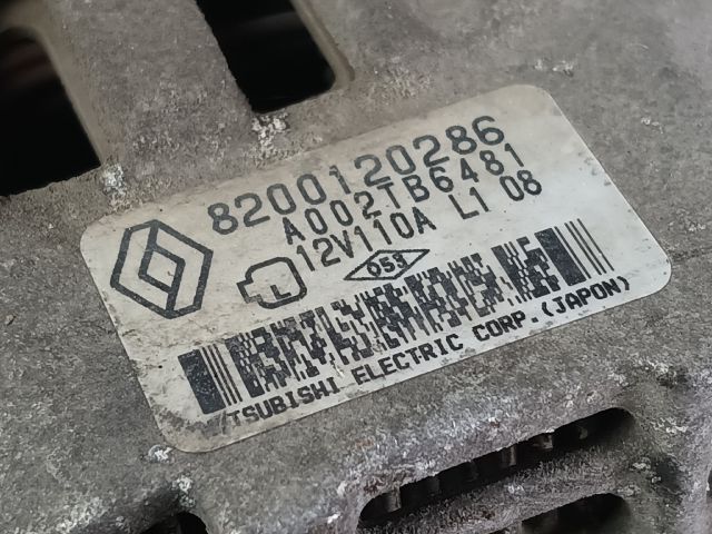 bontott RENAULT THALIA Generátor