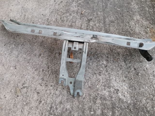 bontott RENAULT THALIA Homlokfal (Üres lemez)