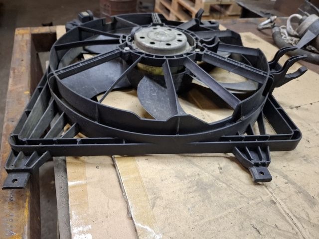 bontott RENAULT THALIA Hűtőventilátor