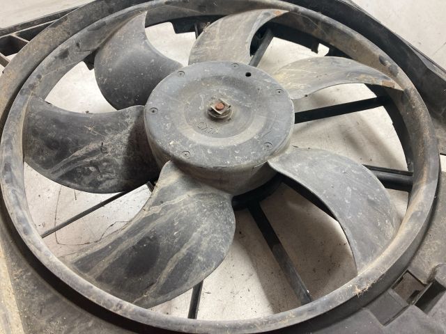 bontott RENAULT THALIA Hűtőventilátor