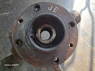 bontott RENAULT THALIA Jobb első Csonkállvány Kerékaggyal