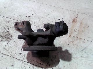 bontott RENAULT THALIA Jobb első Csonkállvány Kerékaggyal