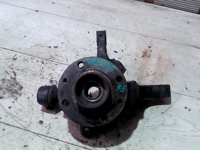 bontott RENAULT THALIA Jobb első Csonkállvány Kerékaggyal