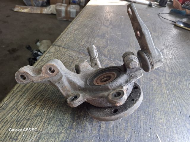 bontott RENAULT THALIA Jobb első Csonkállvány Kerékaggyal