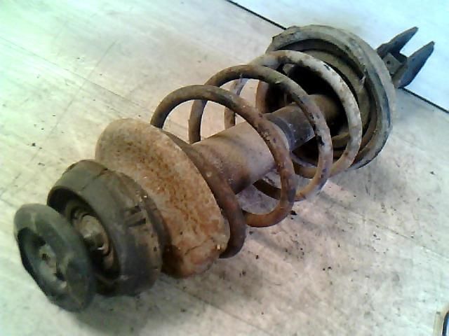 bontott RENAULT THALIA Jobb első Gólyaláb (Lengécsillapító, Rugó)