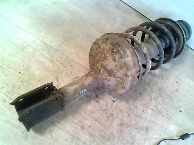 bontott RENAULT THALIA Jobb első Gólyaláb (Lengécsillapító, Rugó)