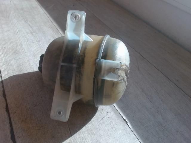 bontott RENAULT THALIA Kiegyenlítő Tartály