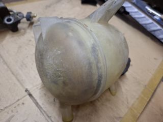 bontott RENAULT THALIA Kiegyenlítő Tartály