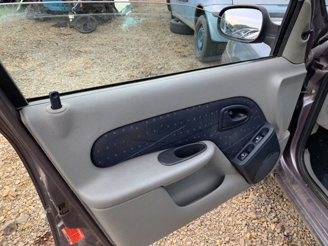 bontott RENAULT THALIA Kilométeróra