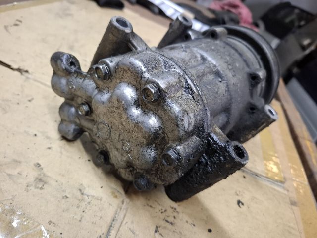 bontott RENAULT THALIA Klímakompresszor