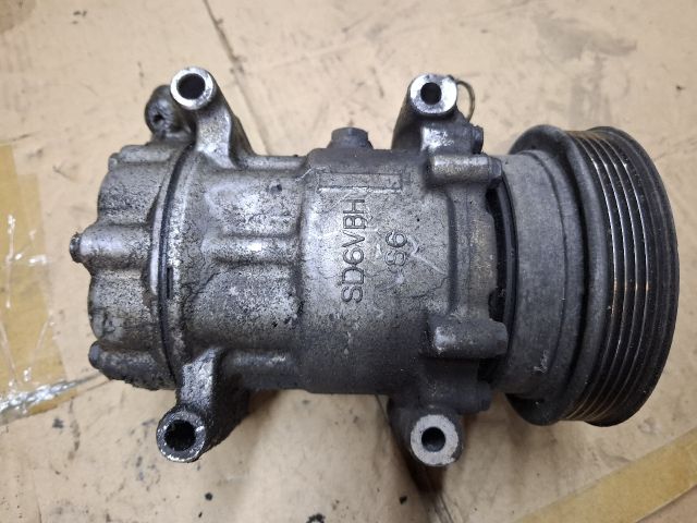 bontott RENAULT THALIA Klímakompresszor