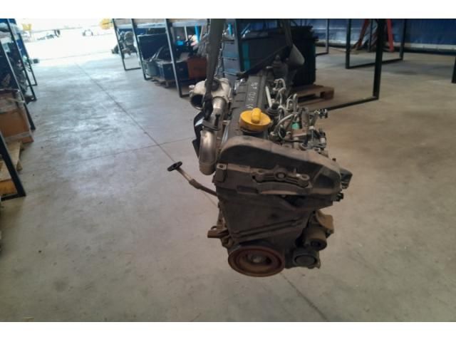 bontott RENAULT THALIA Motor (Fűzött blokk hengerfejjel)