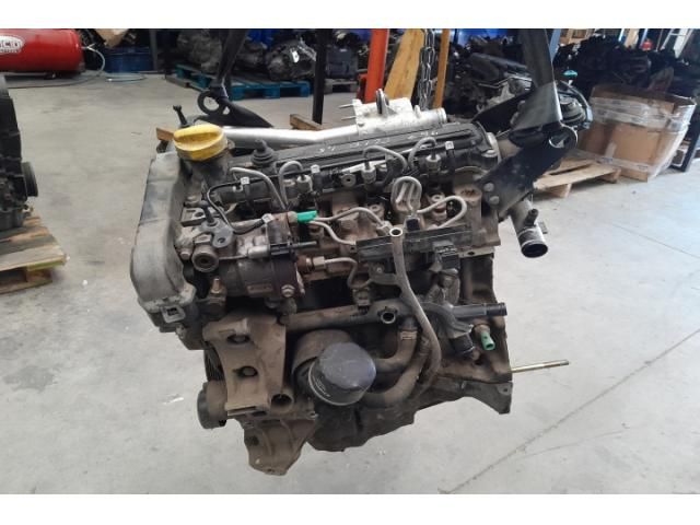 bontott RENAULT THALIA Motor (Fűzött blokk hengerfejjel)