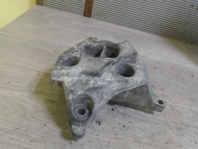 bontott RENAULT THALIA Motor Tartó Bak (Fém)