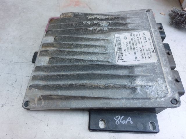 bontott RENAULT THALIA Motorvezérlő