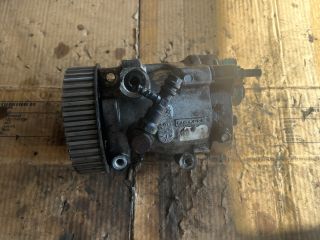 bontott RENAULT THALIA Nagynyomású Szivattyú