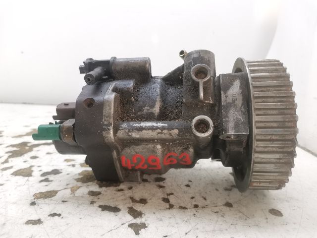 bontott RENAULT THALIA Nagynyomású Szivattyú