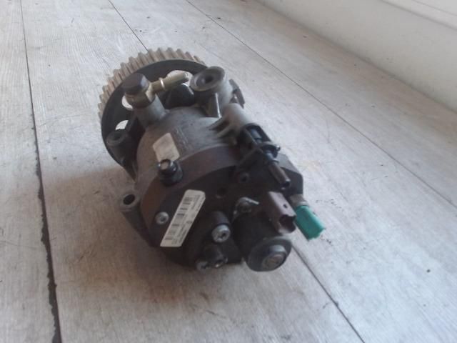 bontott RENAULT THALIA Nagynyomású Szivattyú