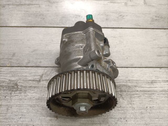 bontott RENAULT THALIA Nagynyomású Szivattyú