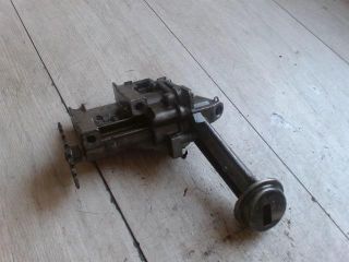 bontott RENAULT THALIA Olajszivattyú