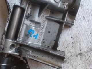 bontott RENAULT THALIA Olajszivattyú