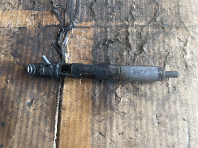 bontott RENAULT THALIA Porlasztó (1 db)