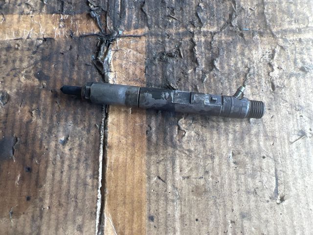 bontott RENAULT THALIA Porlasztó (1 db)