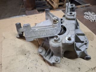 bontott RENAULT THALIA Váltó Tartó Bak (Pozíciófüggetlen)