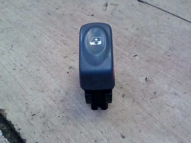 bontott RENAULT THALIA Ablakemelő Kapcsoló (Pozíciófüggetlen)