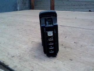 bontott RENAULT THALIA Ablakemelő Kapcsoló (Pozíciófüggetlen)