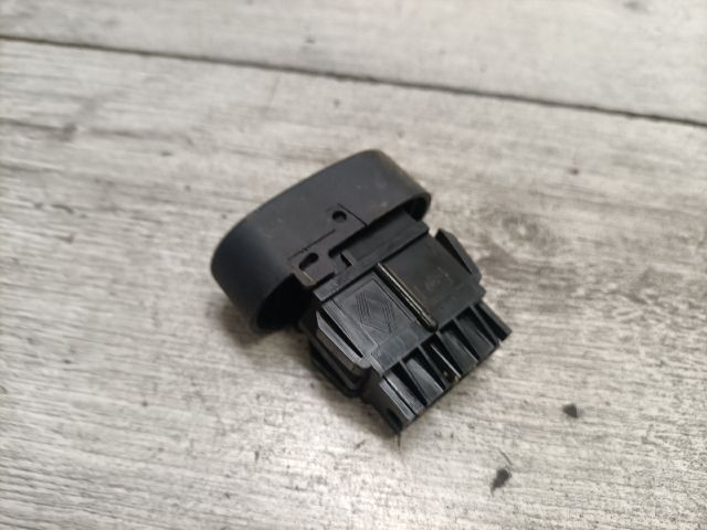 bontott RENAULT THALIA Ablakfűtés Kapcsoló