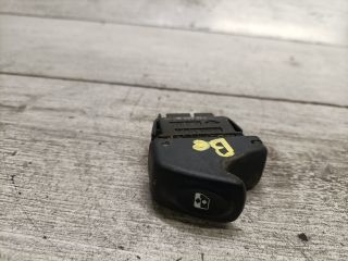 bontott RENAULT THALIA Bal első Ablakemelő Kapcsoló