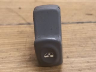 bontott RENAULT THALIA Bal első Ablakemelő Kapcsoló