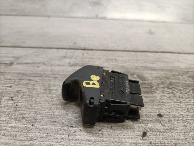 bontott RENAULT THALIA Bal első Ablakemelő Kapcsoló