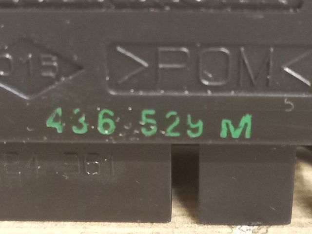 bontott RENAULT THALIA Bal első Ablakemelő Kapcsoló