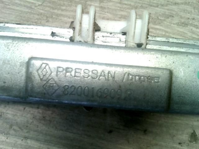 bontott RENAULT THALIA Bal első Ablakemelő Szerkezet (Elektromos)