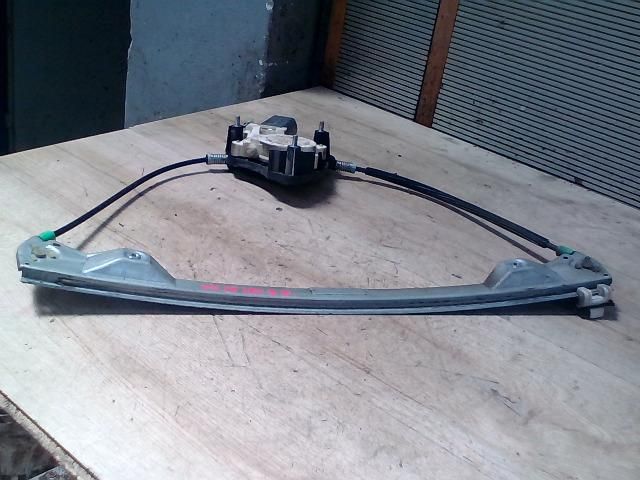 bontott RENAULT THALIA Bal első Ablakemelő Szerkezet (Elektromos)