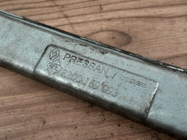 bontott RENAULT THALIA Bal első Ablakemelő Szerkezet (Elektromos)