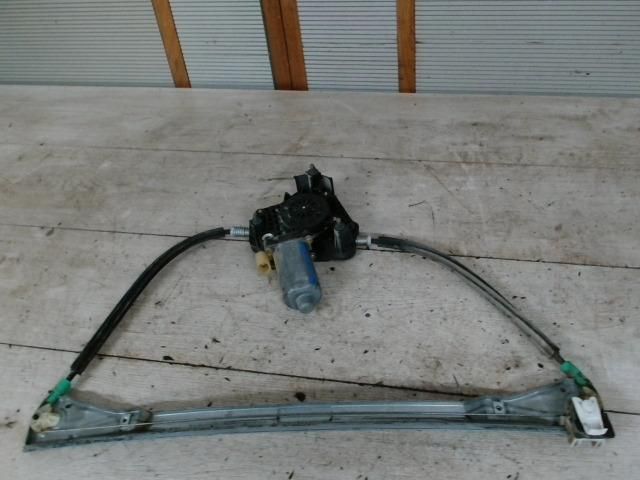 bontott RENAULT THALIA Bal első Ablakemelő Szerkezet (Elektromos)