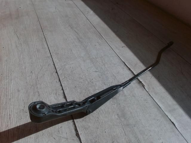 bontott RENAULT THALIA Bal első Ablaktörlő Kar