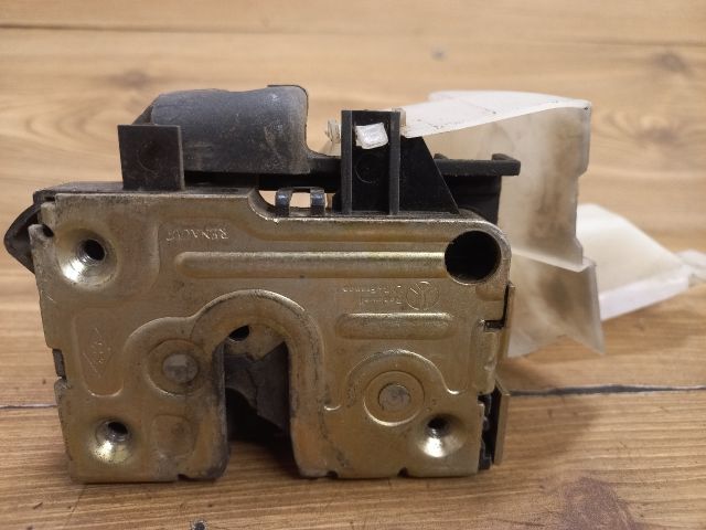 bontott RENAULT THALIA Bal első Ajtózár