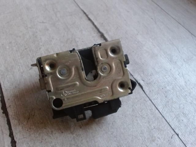 bontott RENAULT THALIA Bal első Ajtózár