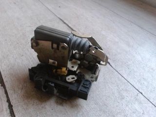 bontott RENAULT THALIA Bal első Ajtózár