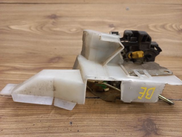 bontott RENAULT THALIA Bal első Ajtózár