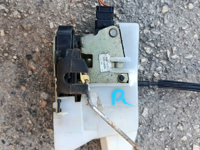 bontott RENAULT THALIA Bal első Központizár Motor