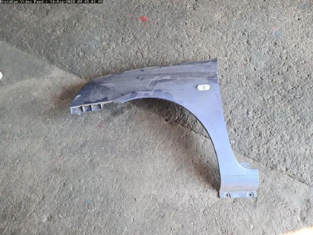 bontott RENAULT THALIA Bal első Sárvédő