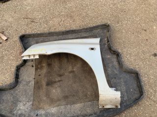 bontott RENAULT THALIA Bal első Sárvédő