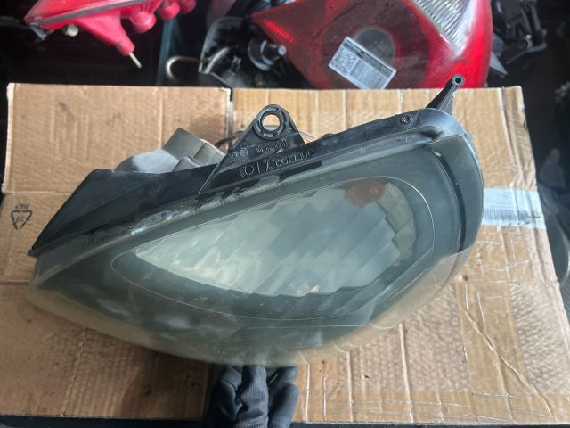 bontott RENAULT THALIA Bal Fényszóró