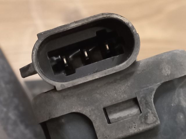 bontott RENAULT THALIA Bal Fényszóró